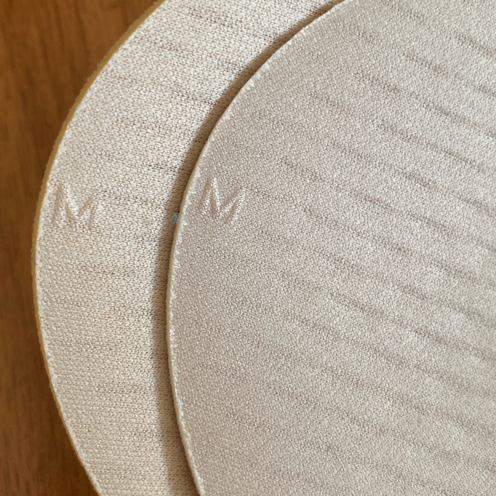 ❤️ Four Lululemon Bra Insert Pads from Asia Size Medium NWOT - Picture 4 of 4